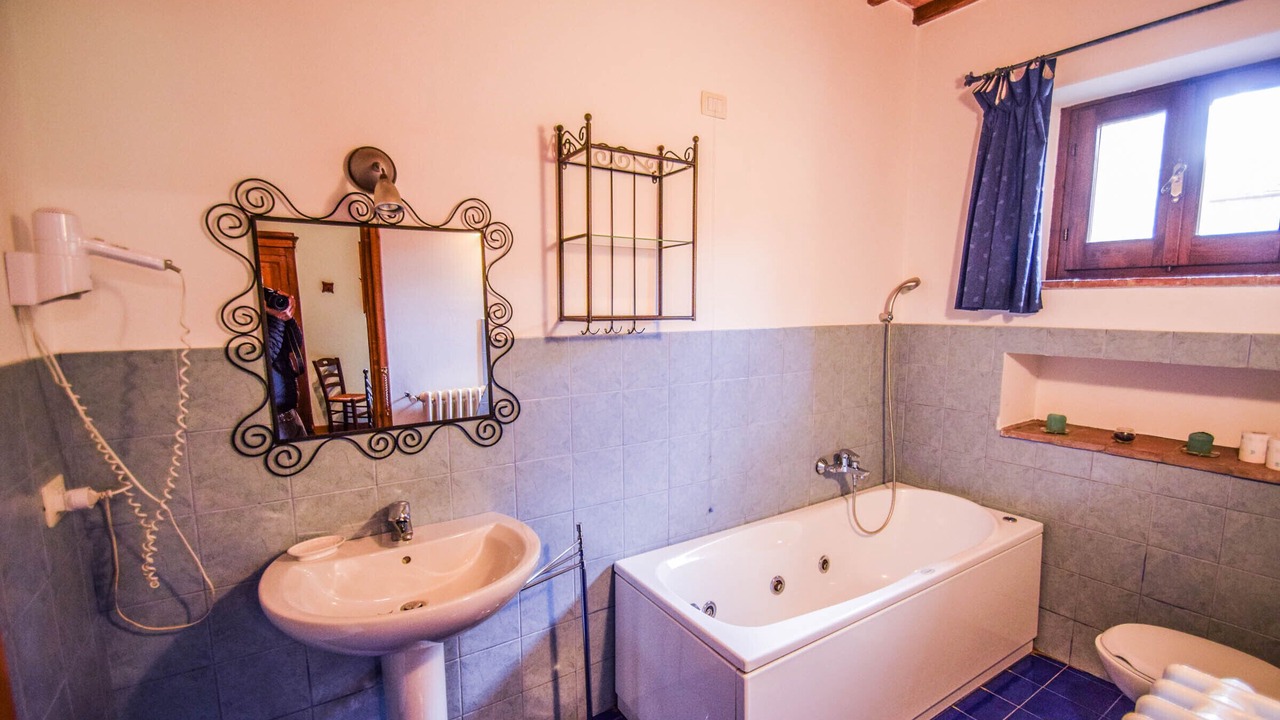 Photo of Bathroom in Amelia