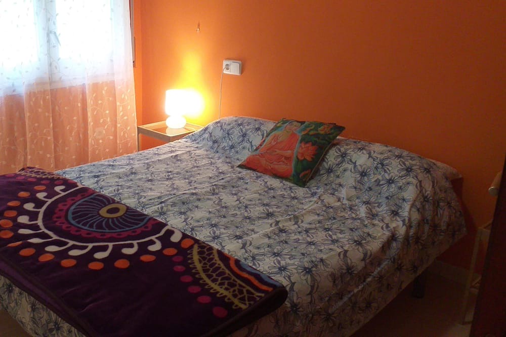 Photo of Bedroom in Besalu