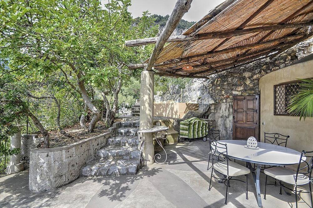 Photo of Patio Balcony in Arienzo