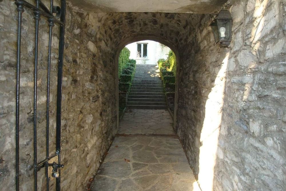 Photo of Others in Moltrasio