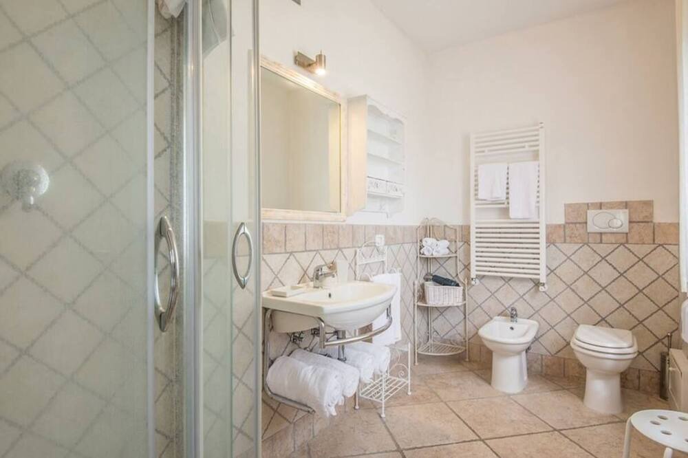 Photo of Bathroom in Vitorchiano