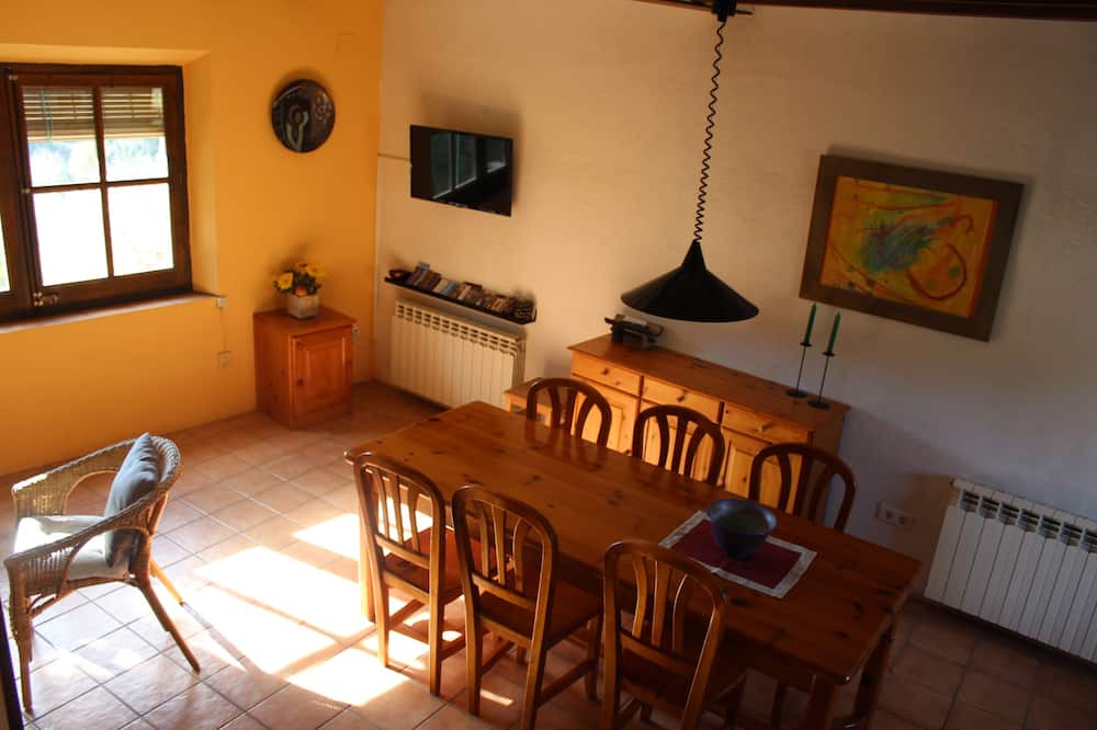 Photo of Livingroom in Senan