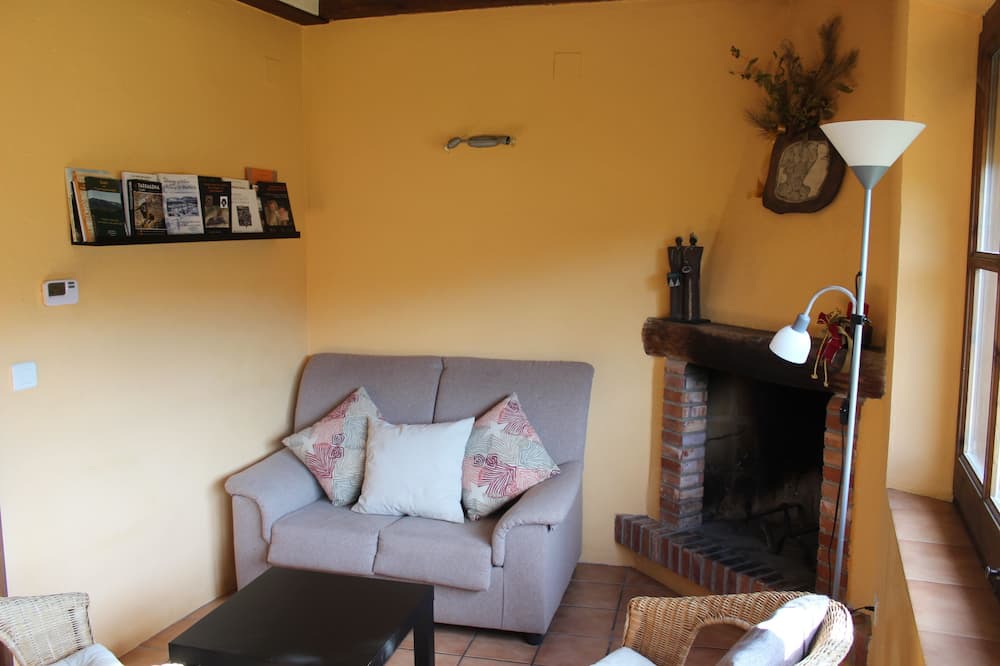 Photo of Livingroom in Senan