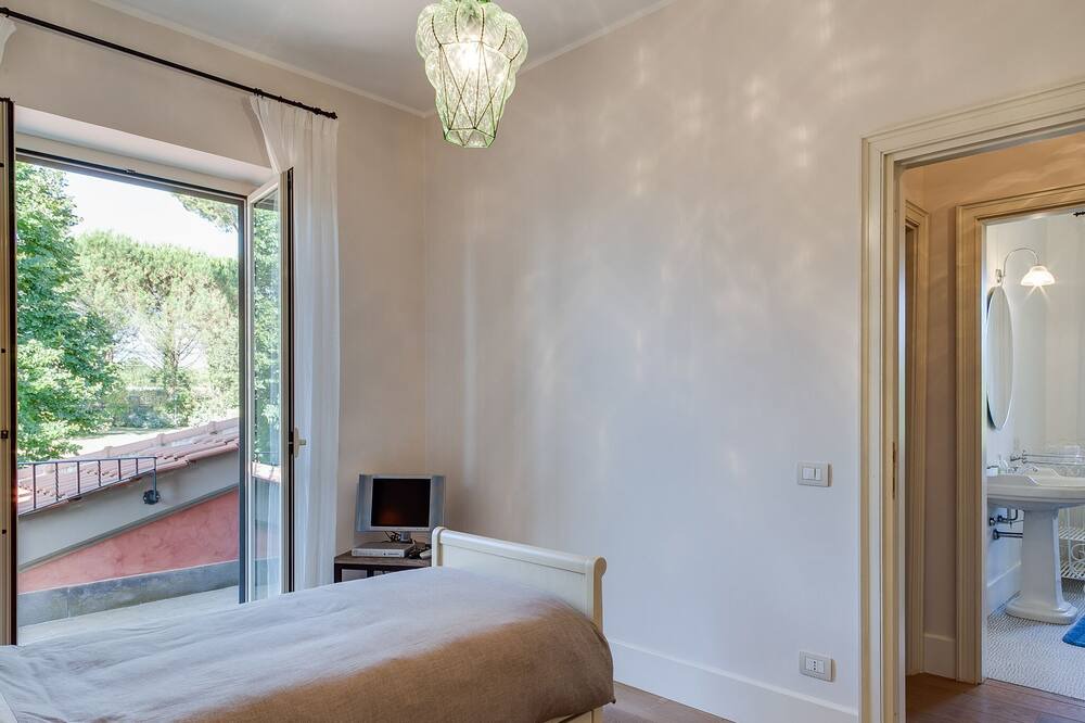 Photo of Bedroom in Zagarolo