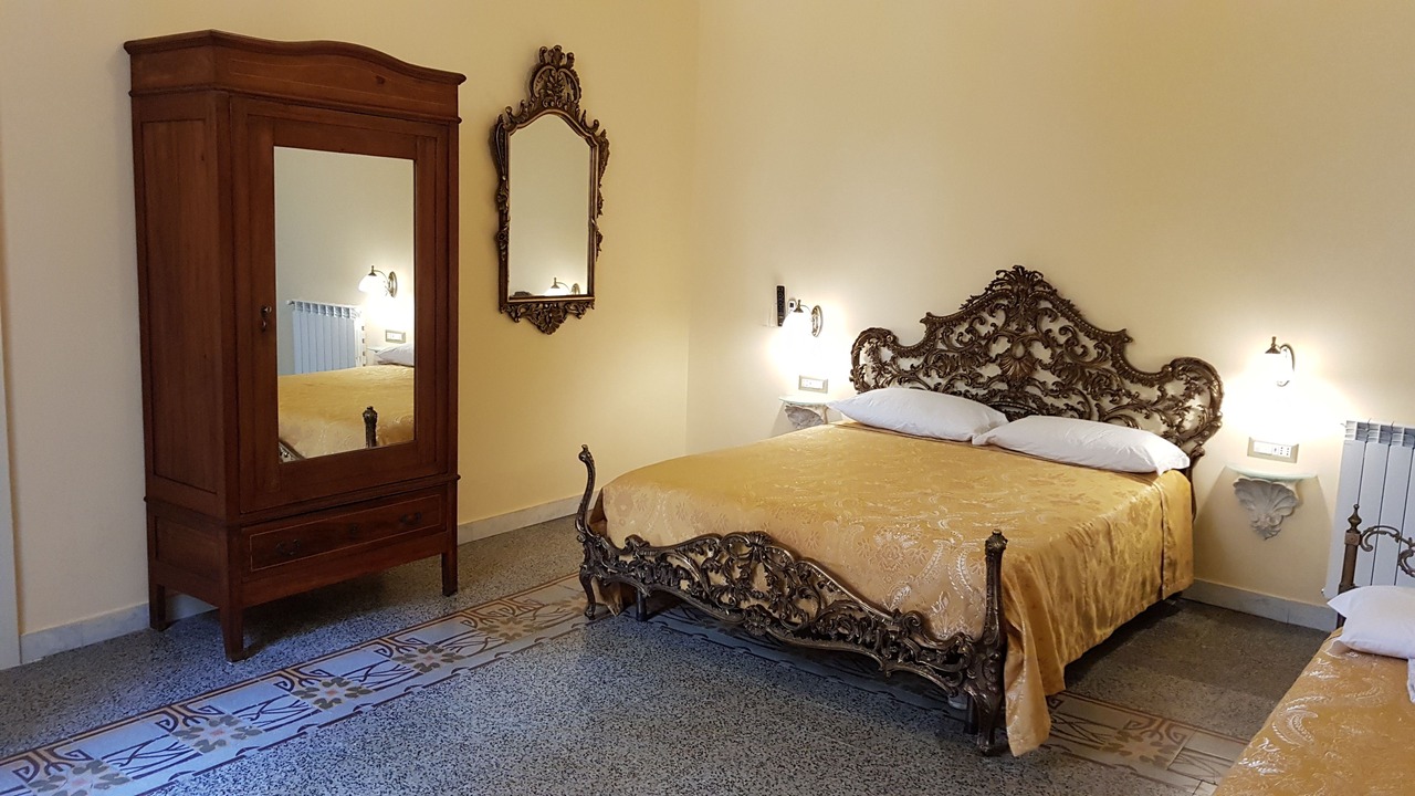 Photo of Bedroom in Quartieri Spagnoli
