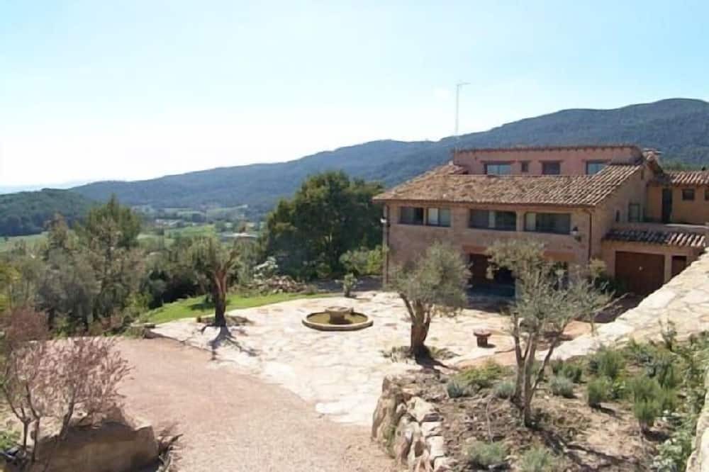 Photo of Outdoor in Porqueres