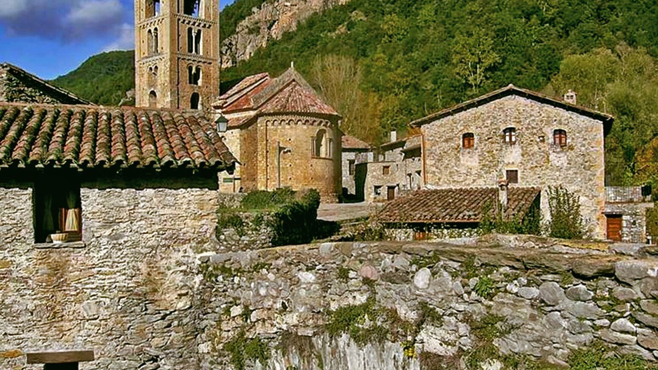 Photo of Buildings in Rocabruna