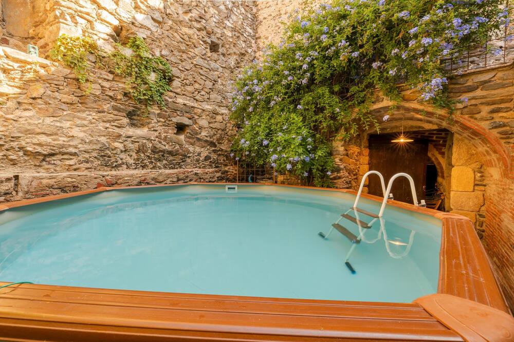 Photo of Outdoor in Espolla
