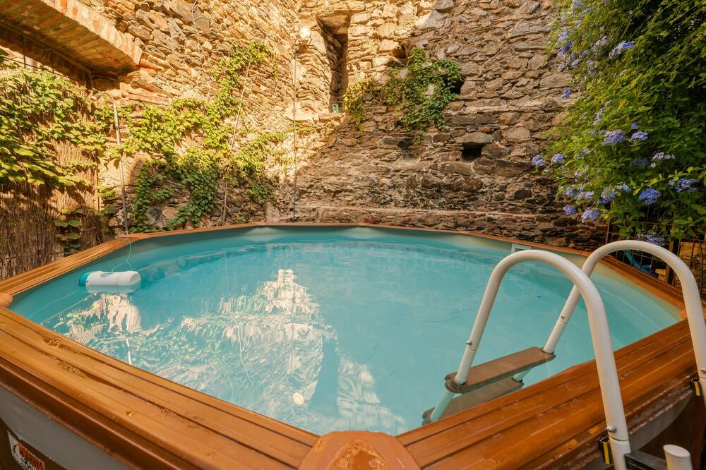 Photo of Outdoor in Espolla
