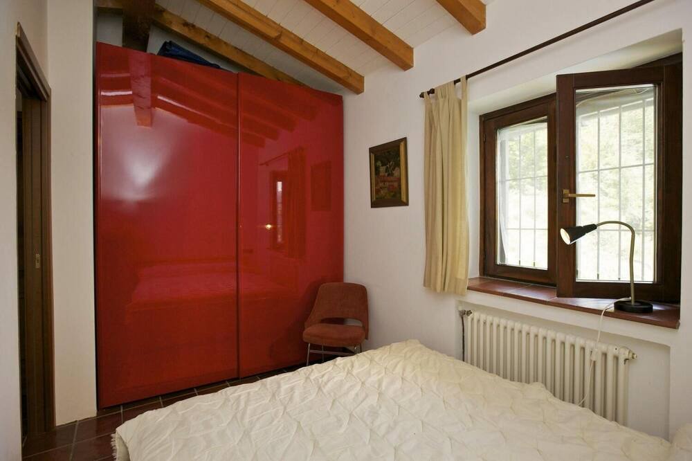 Photo of Bedroom in Brezzo di Bedero
