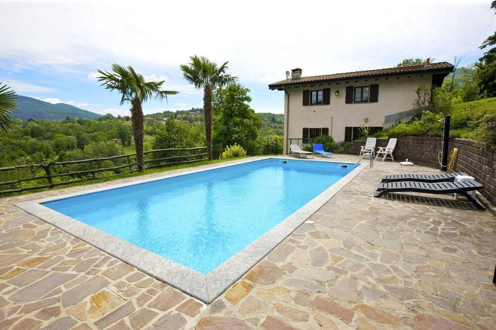 Photo of Outdoor in Brezzo di Bedero