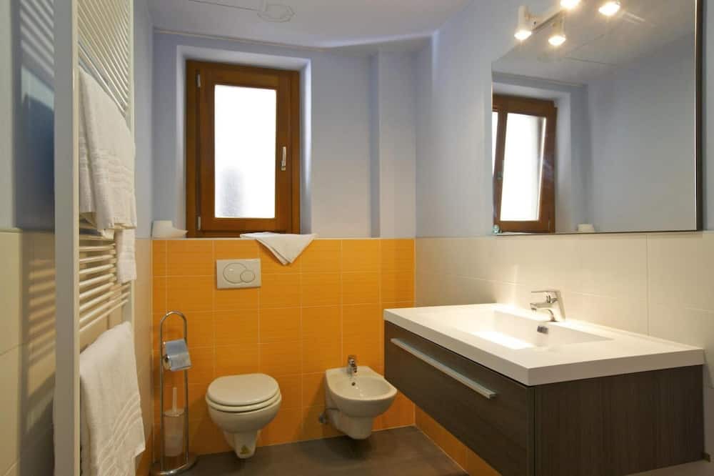 Photo of Bathroom in Cannobio