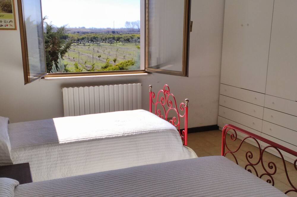 Photo of Bedroom in Scanzano Jonico