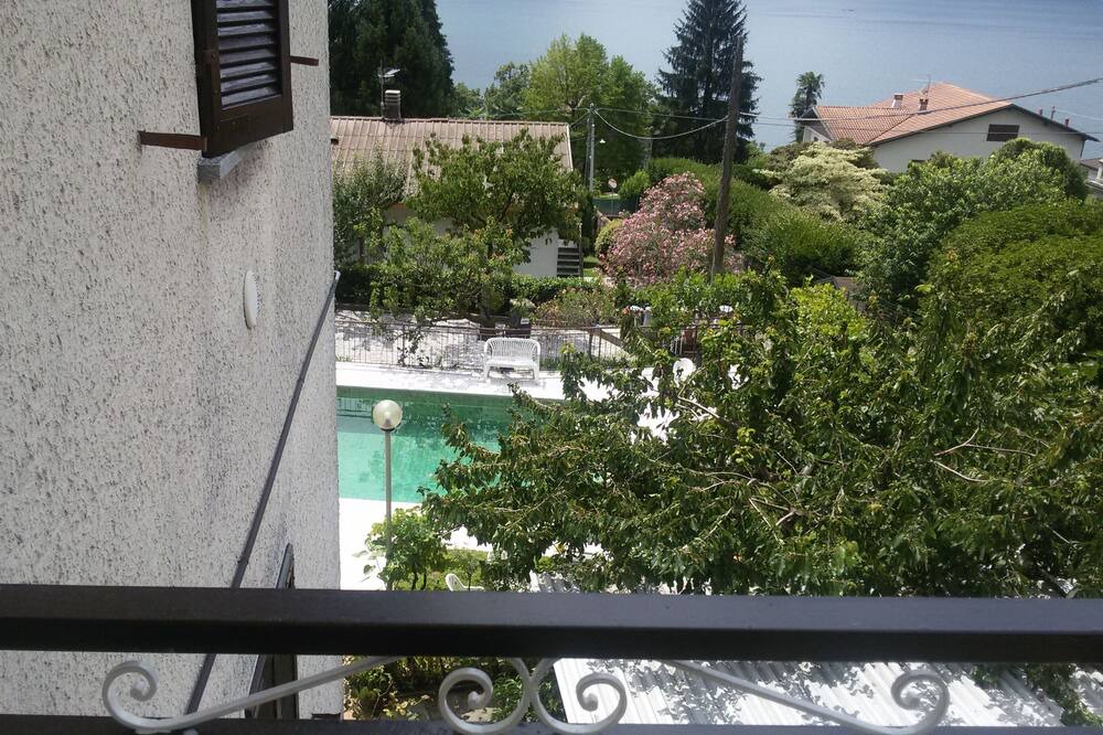 Photo of Patio Balcony in Suna
