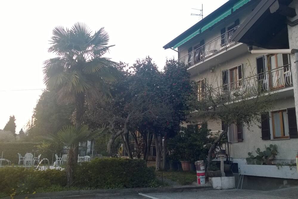 Photo of Outdoor in Suna