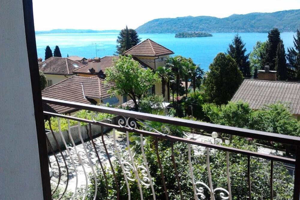 Photo of Patio Balcony in Suna