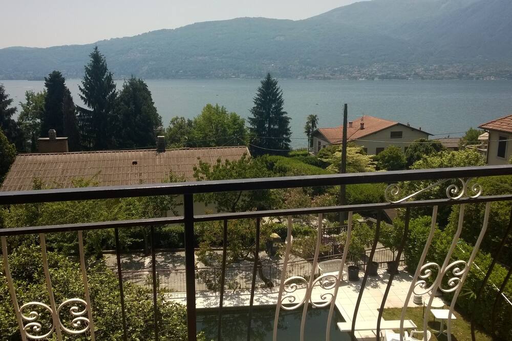 Photo of Patio Balcony in Suna