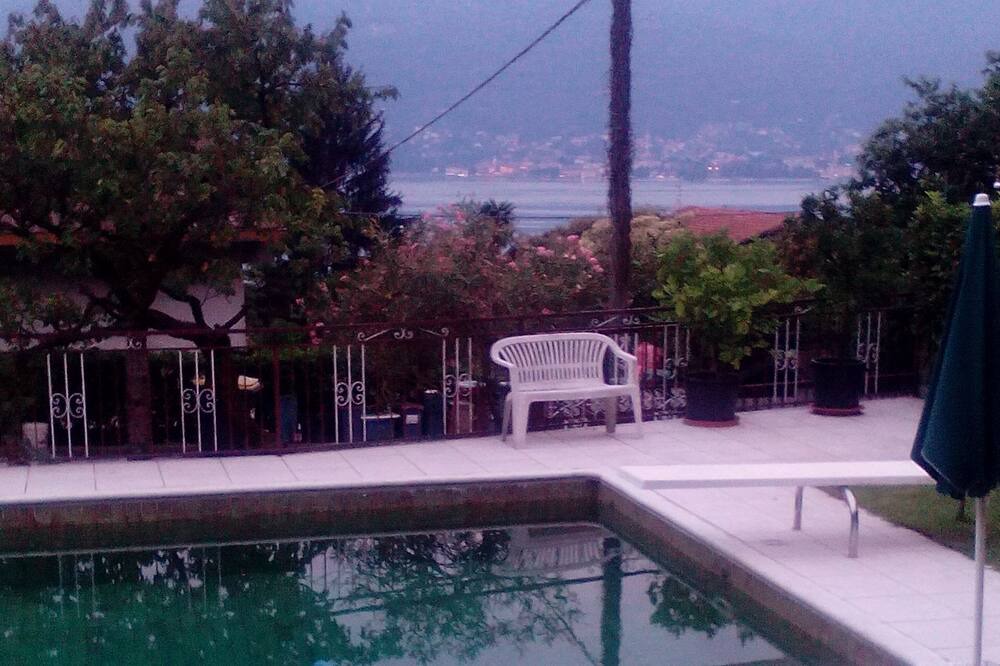 Photo of Outdoor in Suna