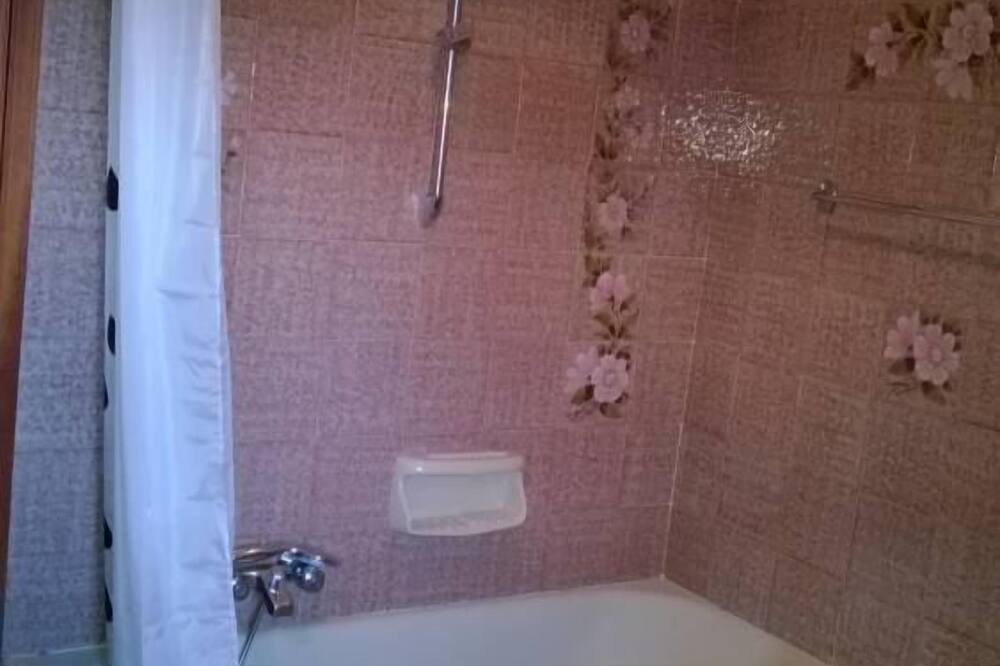 Photo of Bathroom in Suna