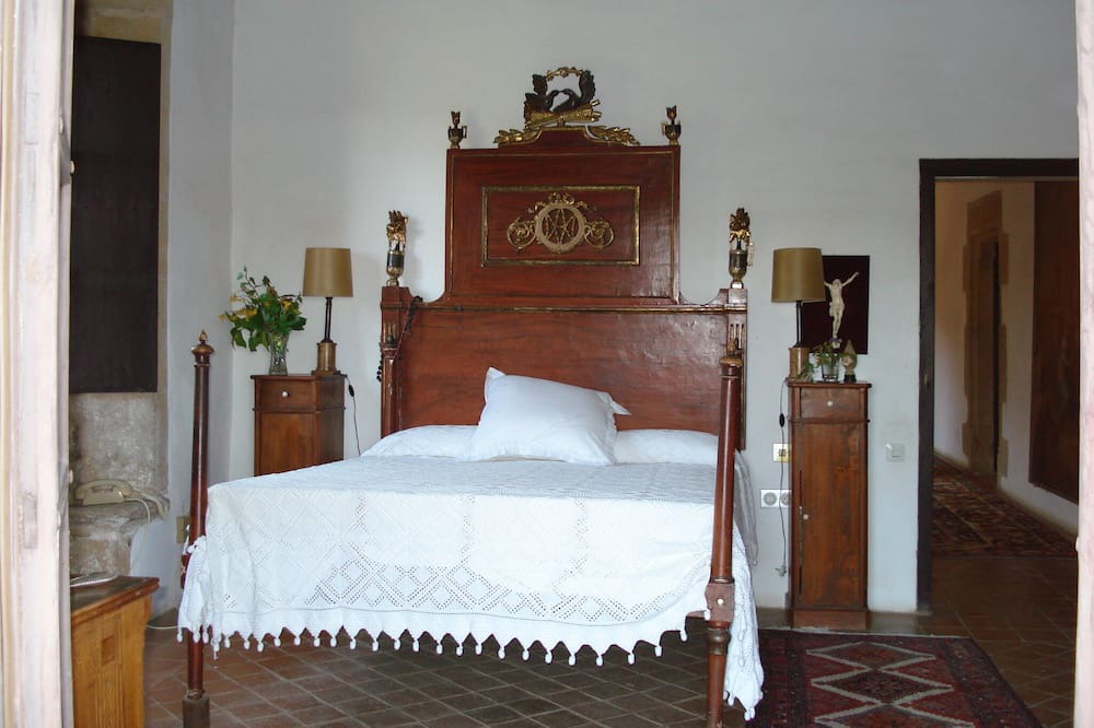 Photo of Bedroom in Vulpellac