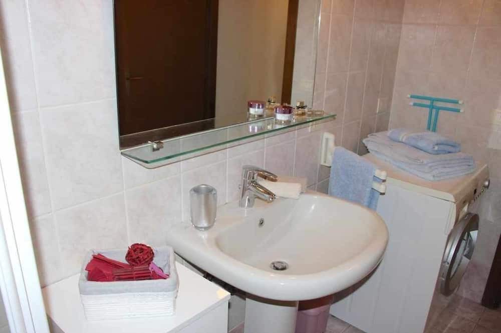 Photo of Bathroom in Old Town