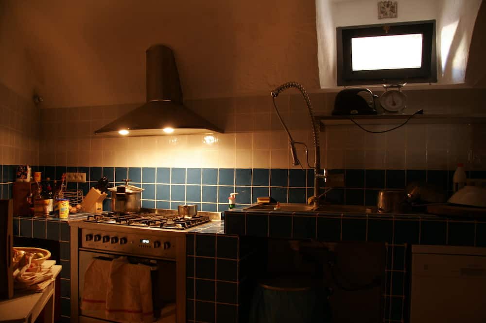 Photo of Kitchen in Sant Jordi Desvalls