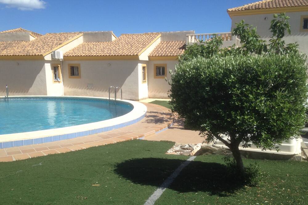 Photo of Others in La Colina