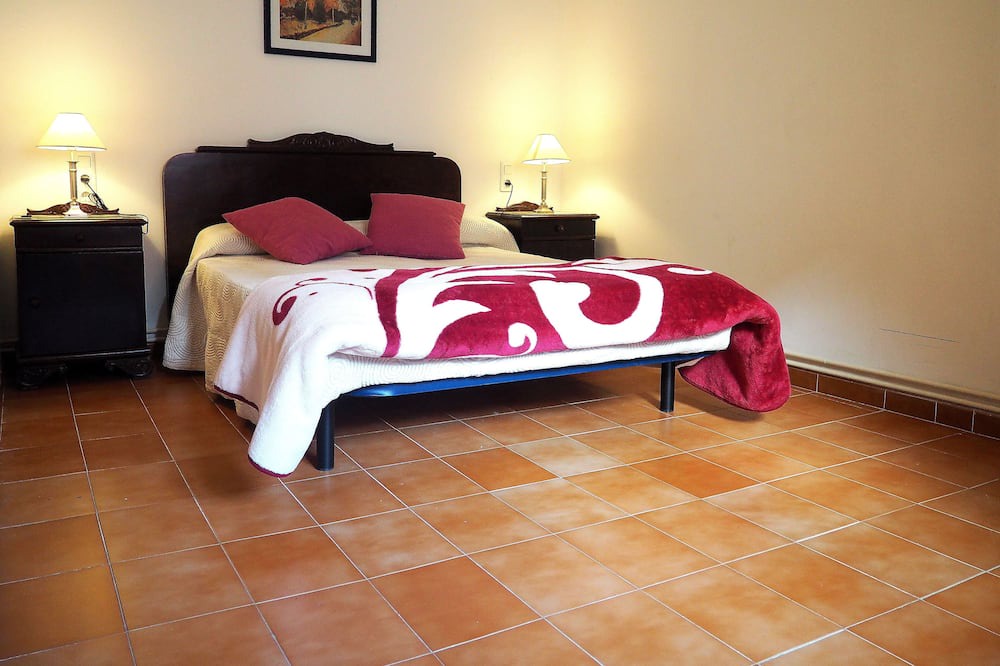 Photo of Bedroom in Camarasa