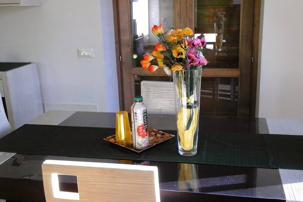 Photo of Kitchen in Navazzo
