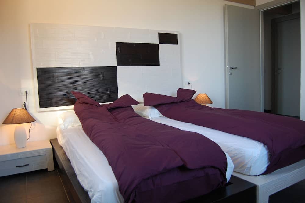 Photo of Bedroom in Navazzo