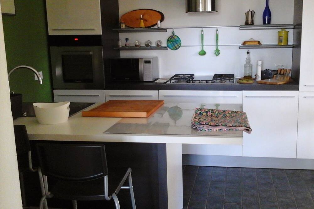 Photo of Kitchen in Navazzo
