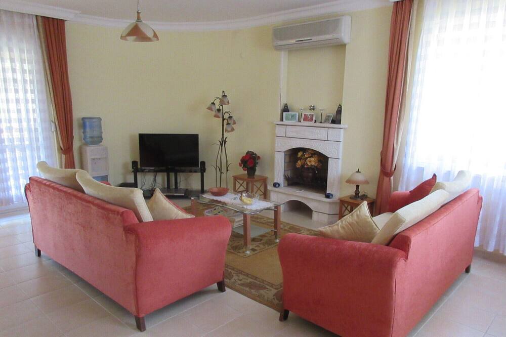 Photo of Livingroom in Avsallar