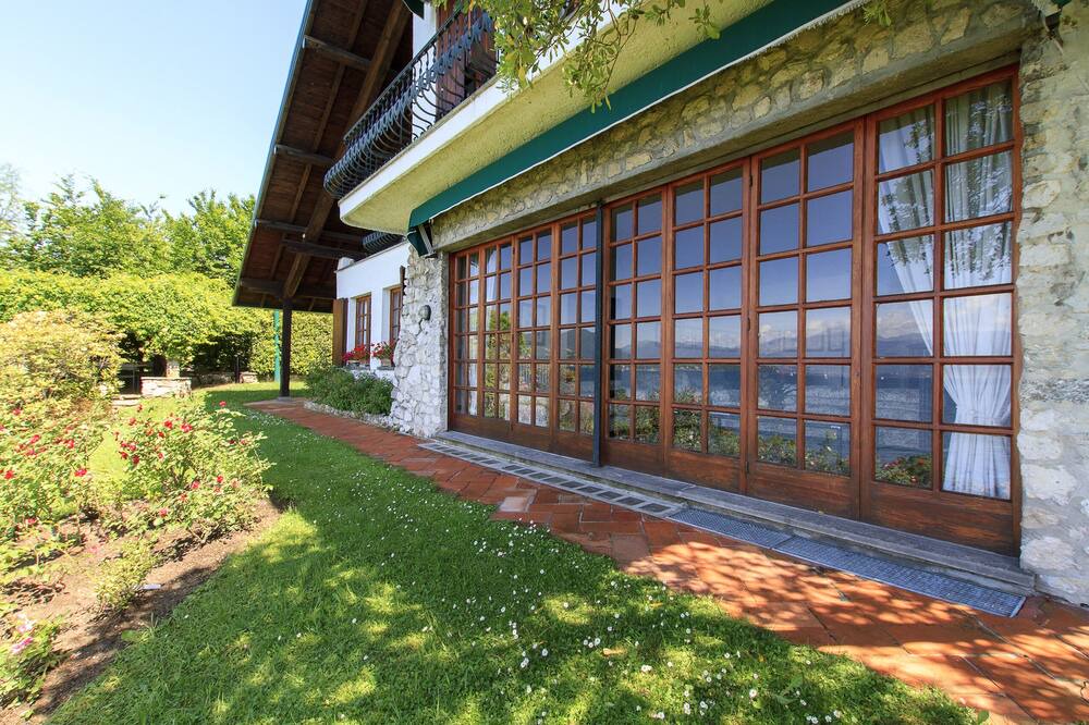 Photo of Outdoor in Ispra