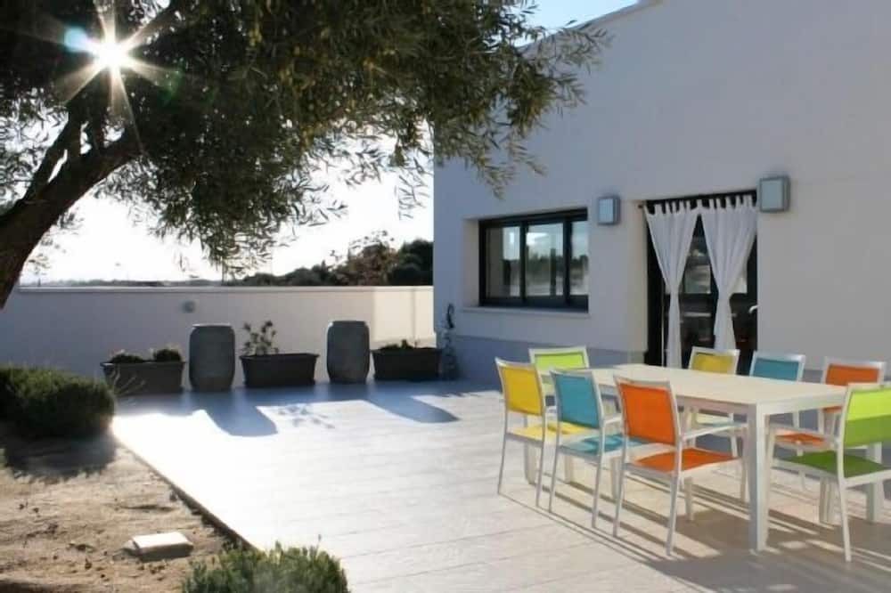 Photo of Patio Balcony in Olias del Rey