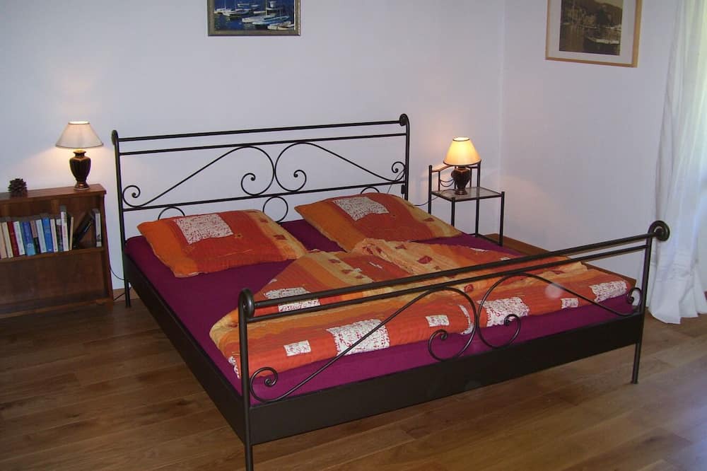 Photo of Bedroom in Lunecco