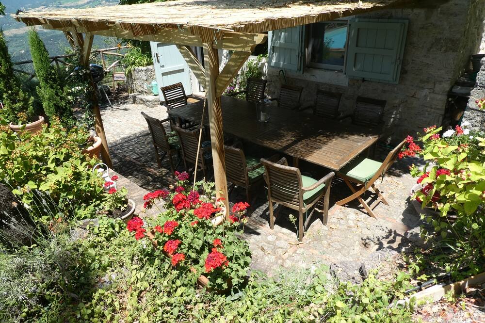 Photo of Outdoor in Baschi