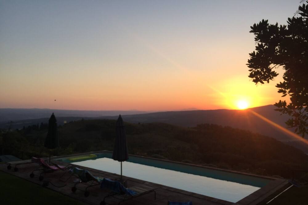 Photo of Outdoor in Baschi