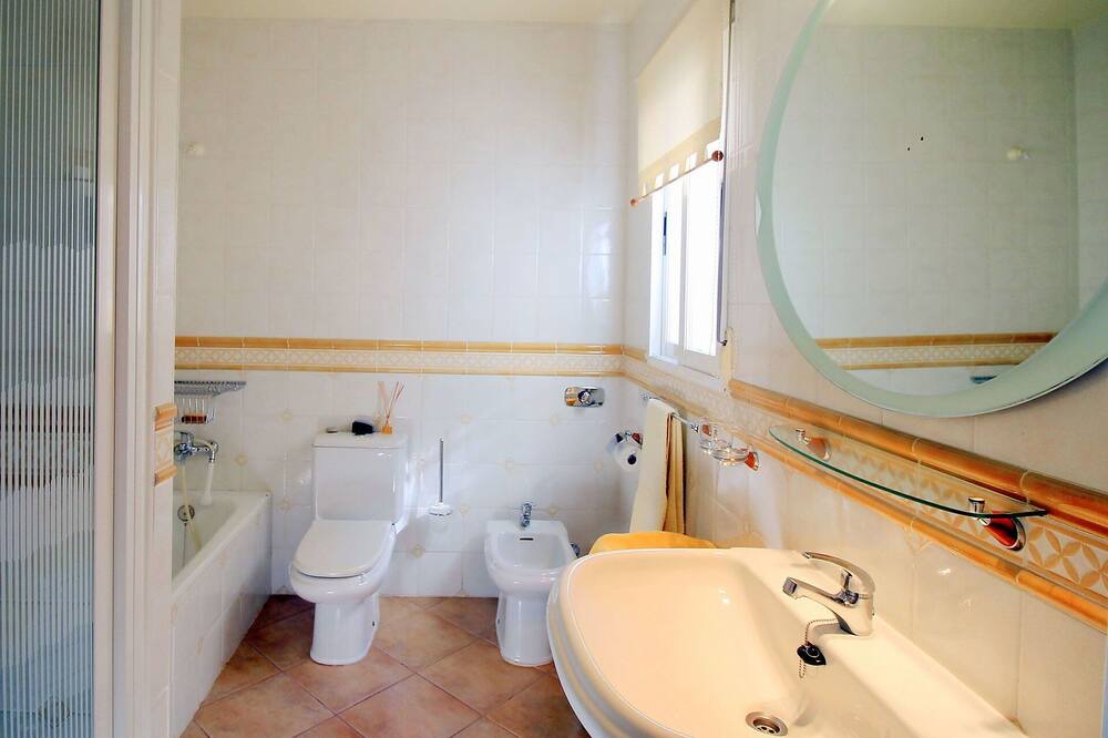 Photo of Bathroom in La Colina