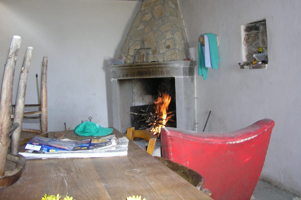 Photo of Others in Ateleta
