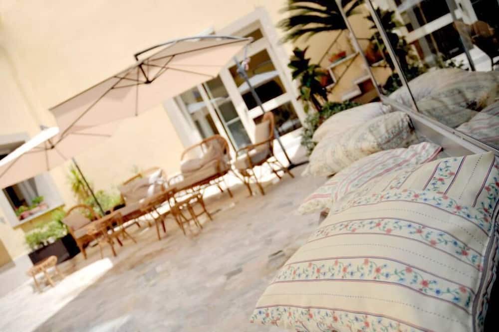 Photo of Patio Balcony in Castel Morrone