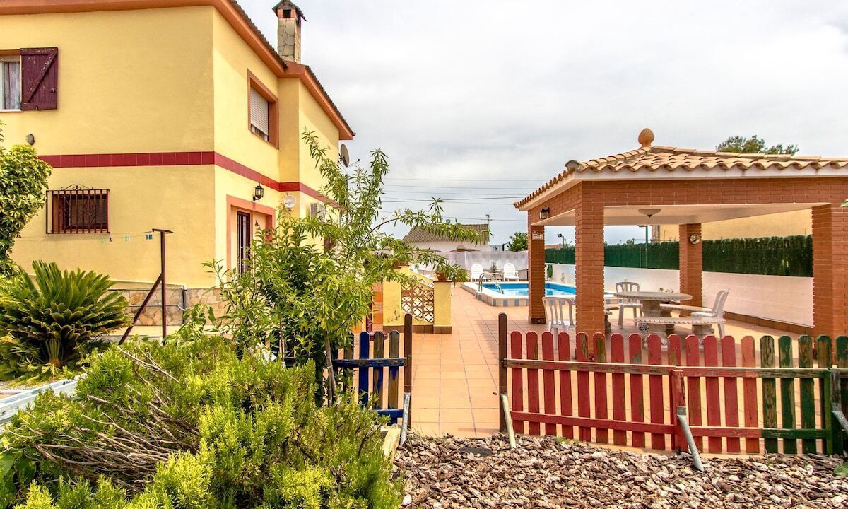 Photo of Outdoor in La Bisbal del Penedes