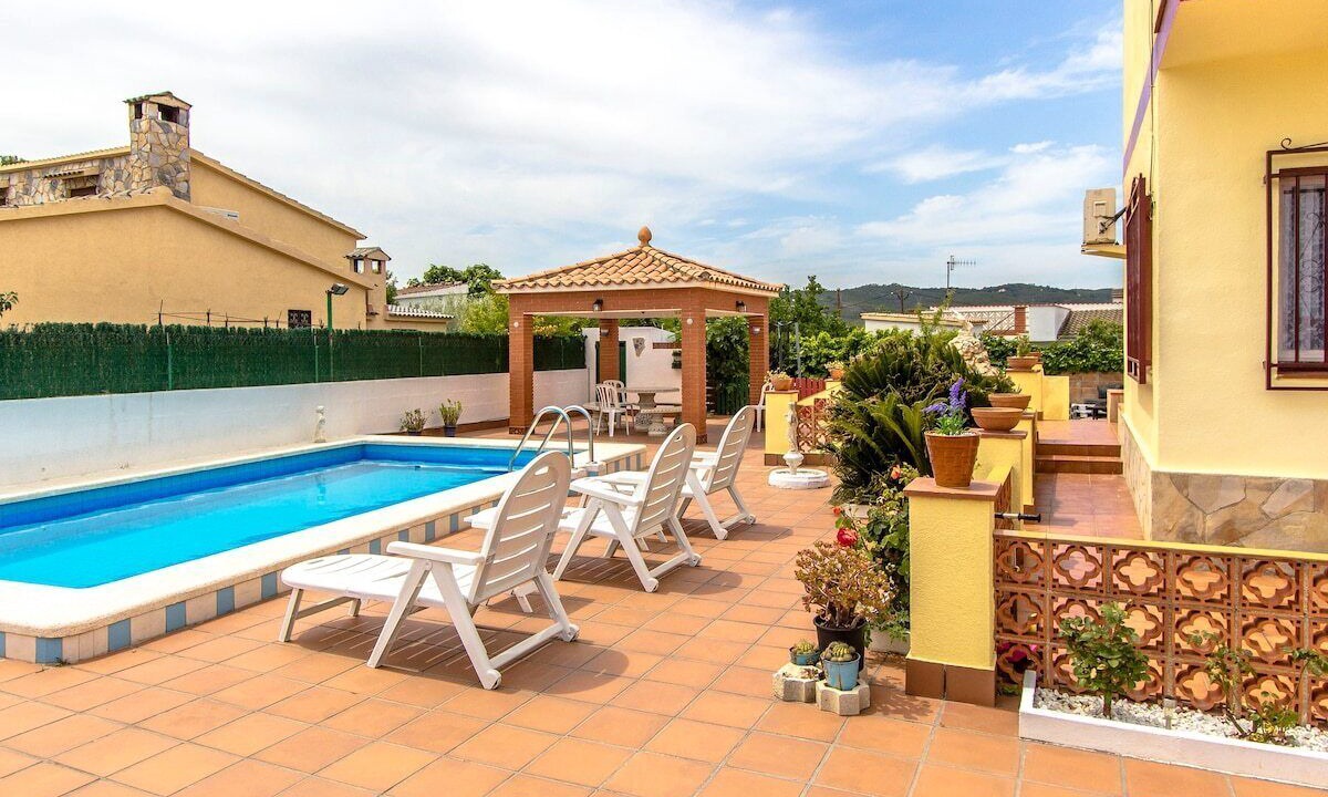 Photo of Outdoor in La Bisbal del Penedes