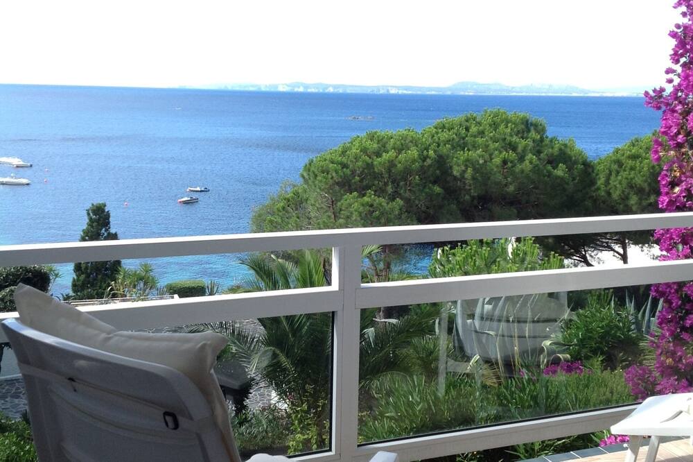 Photo of Patio Balcony in Almadraba-Canyelles