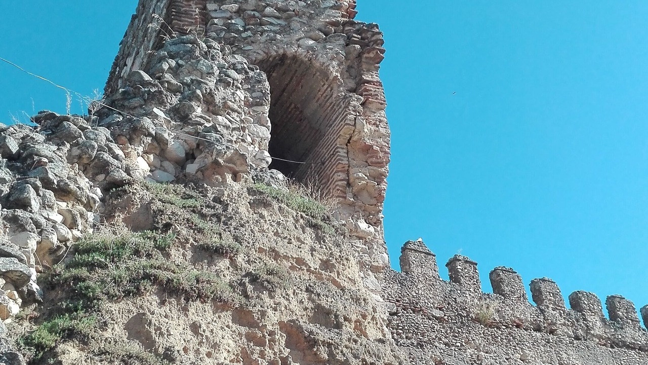 Photo of Buildings in Escalona