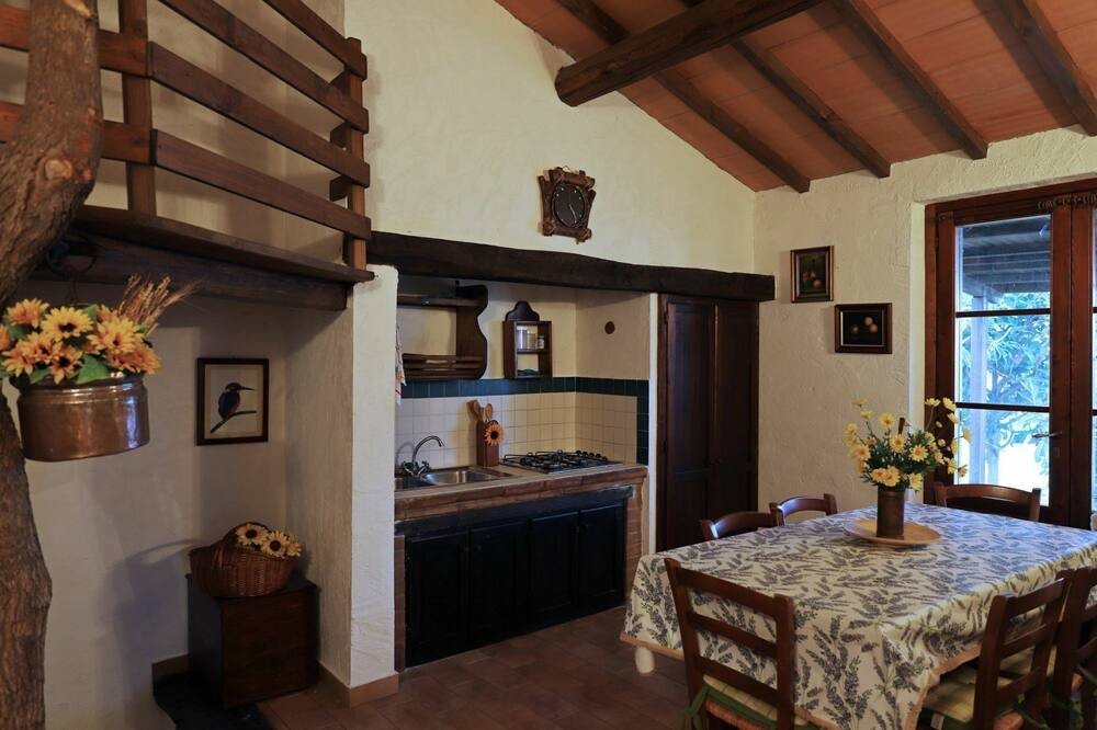 Photo of Bedroom in Panicale
