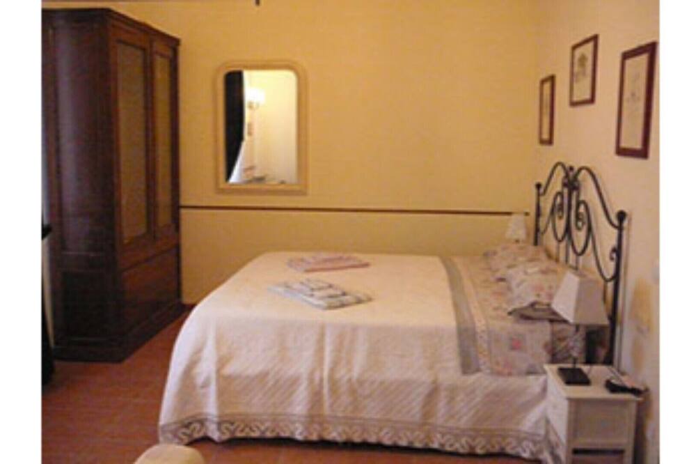 Photo of Bedroom in Livergnano