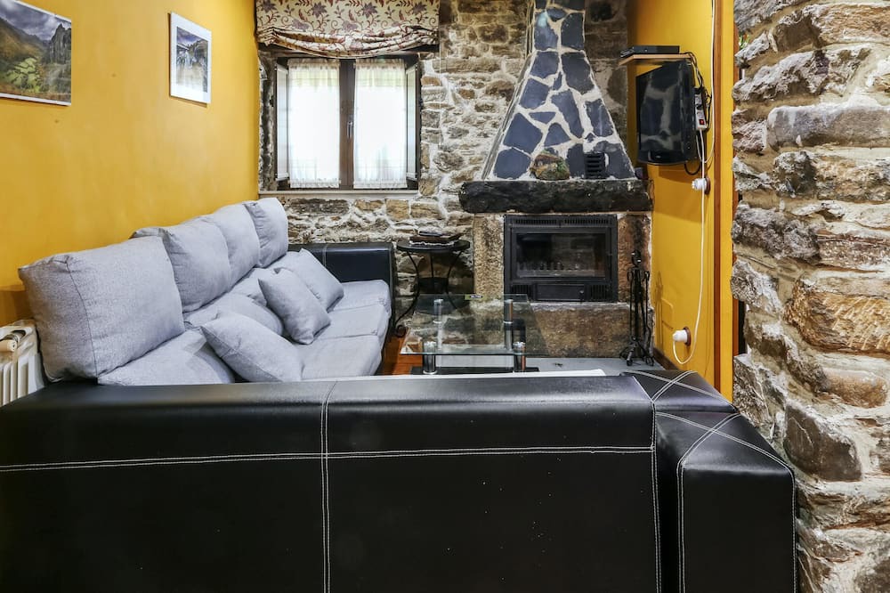 Photo of Livingroom in Yerbo