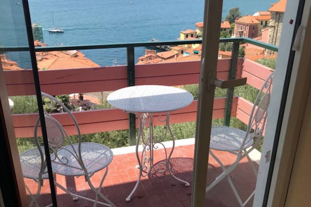 Photo of Patio Balcony in Tellaro