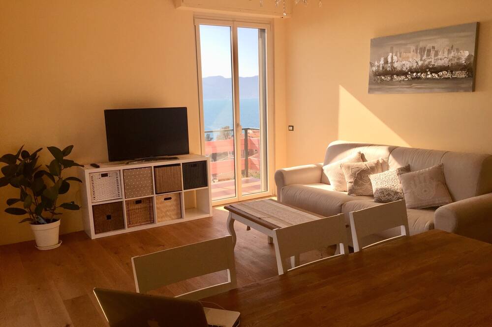 Photo of Livingroom in Tellaro