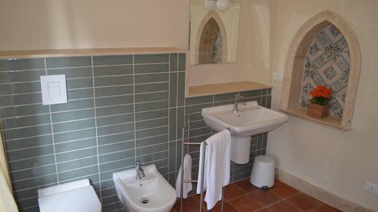 Photo of Bathroom in Villa Adriana
